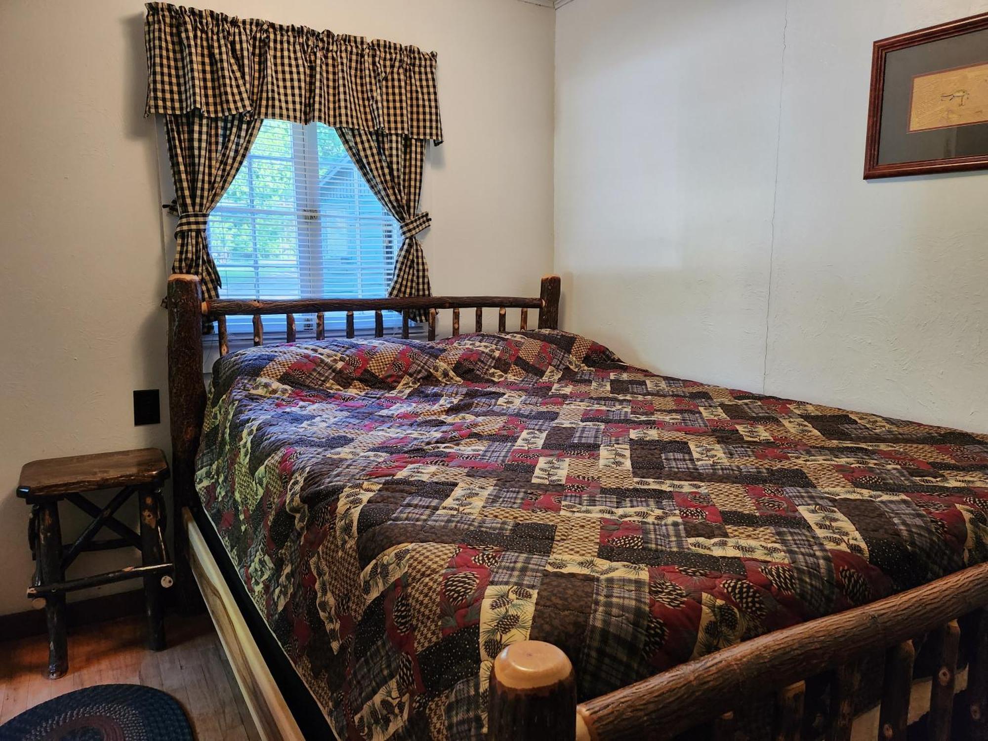 Moreno'S Adirondack Cabins Saranac Lake Buitenkant foto
