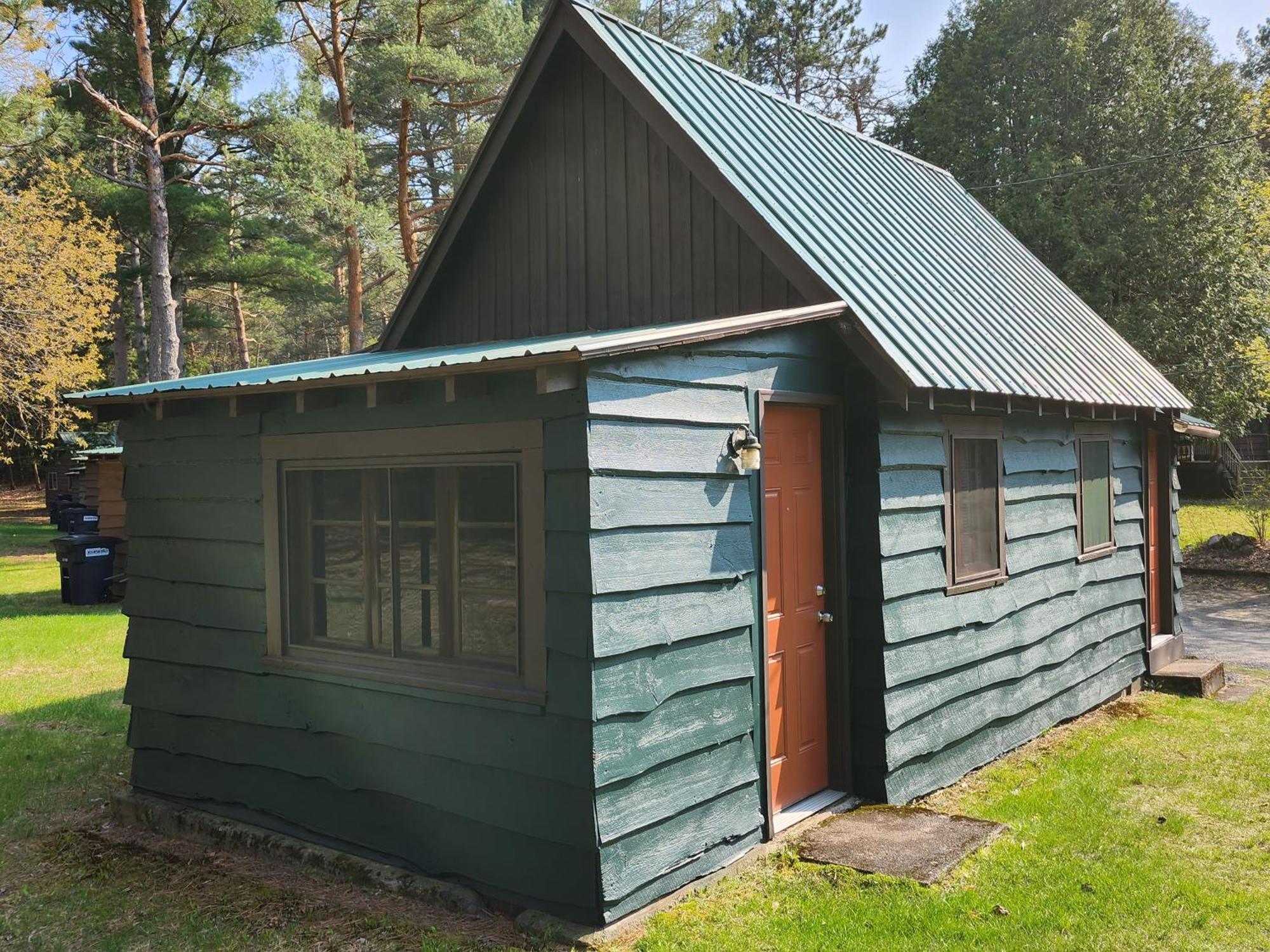 Moreno'S Adirondack Cabins Saranac Lake Buitenkant foto
