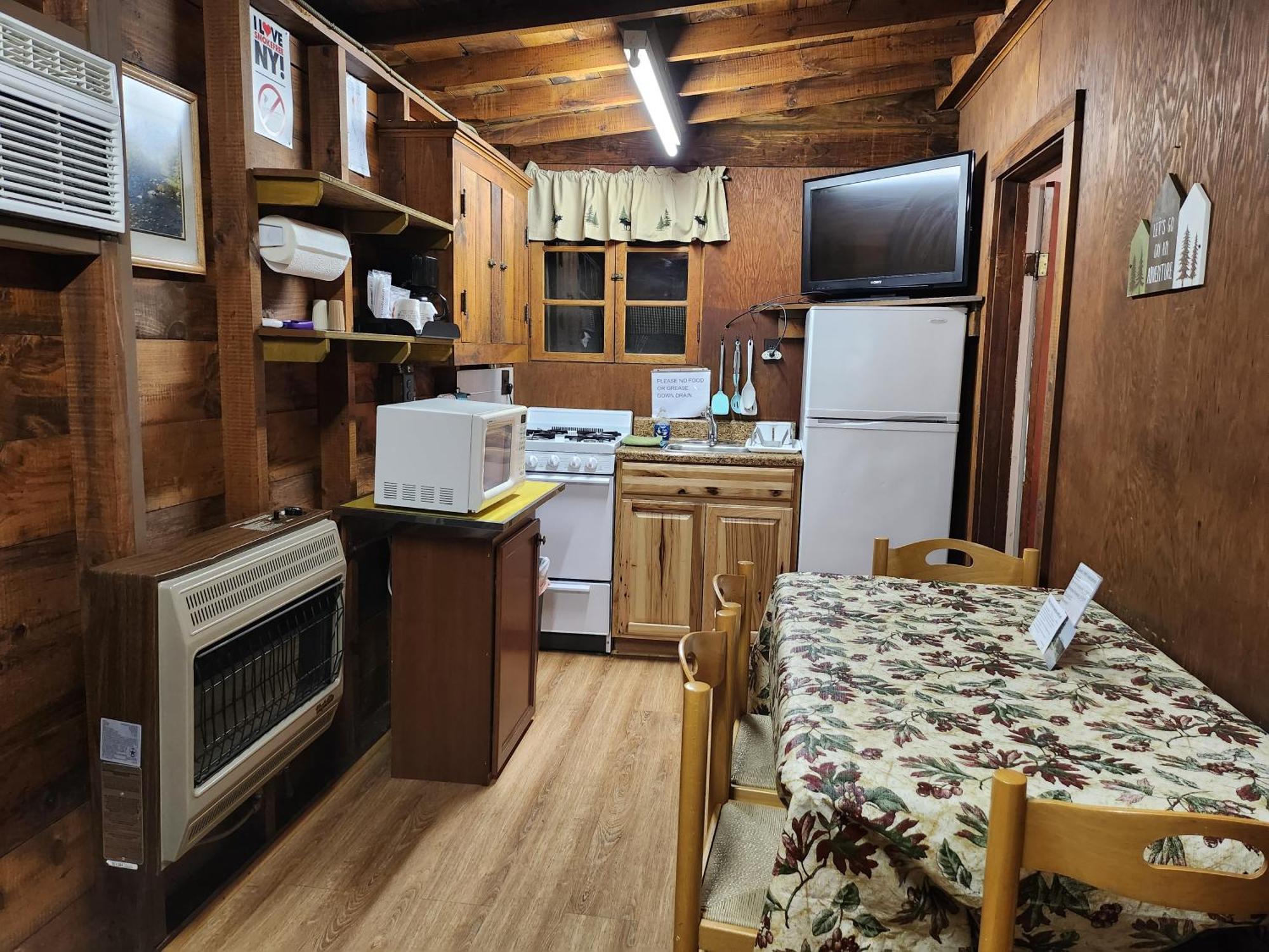 Moreno'S Adirondack Cabins Saranac Lake Buitenkant foto