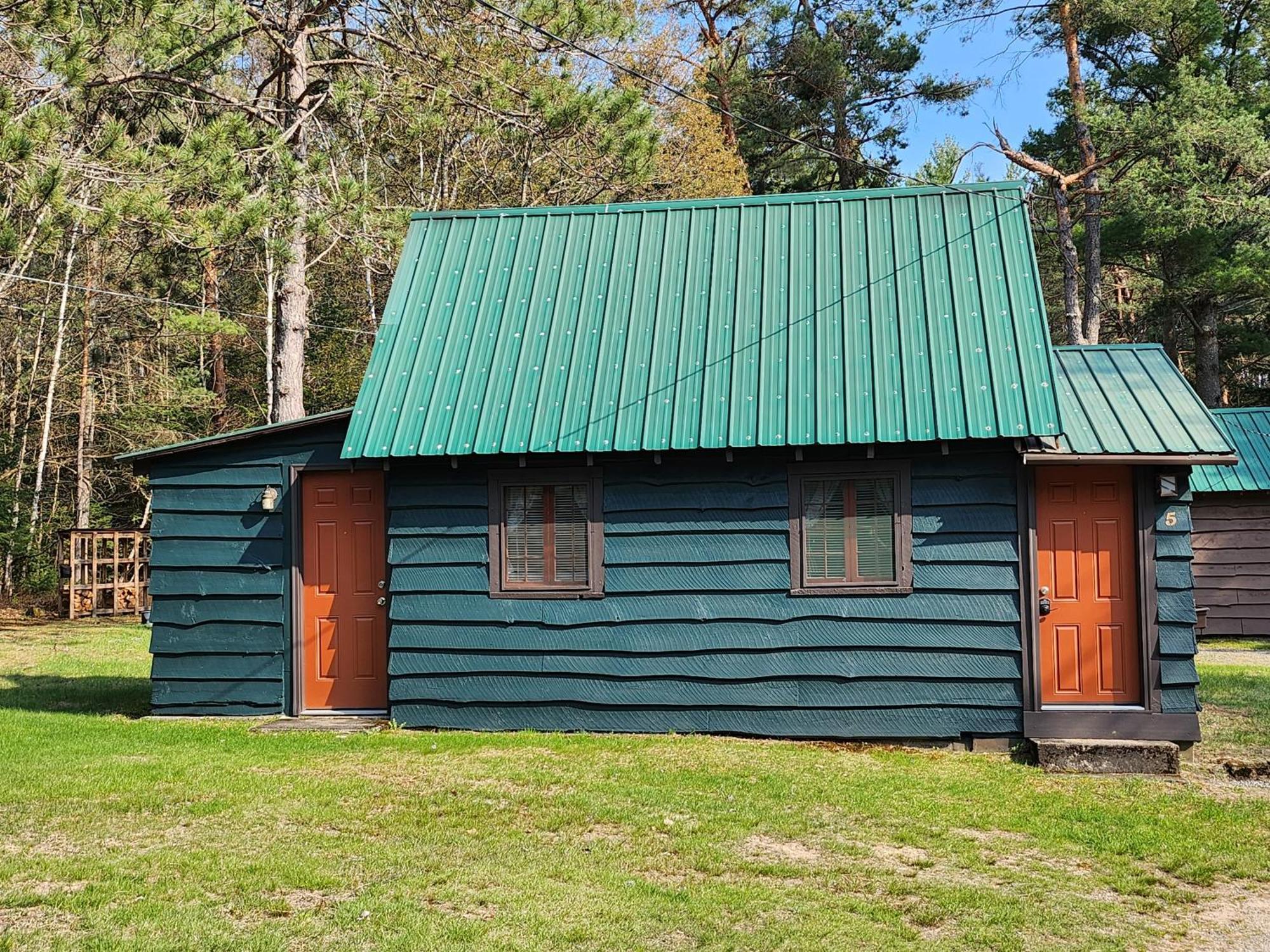 Moreno'S Adirondack Cabins Saranac Lake Buitenkant foto