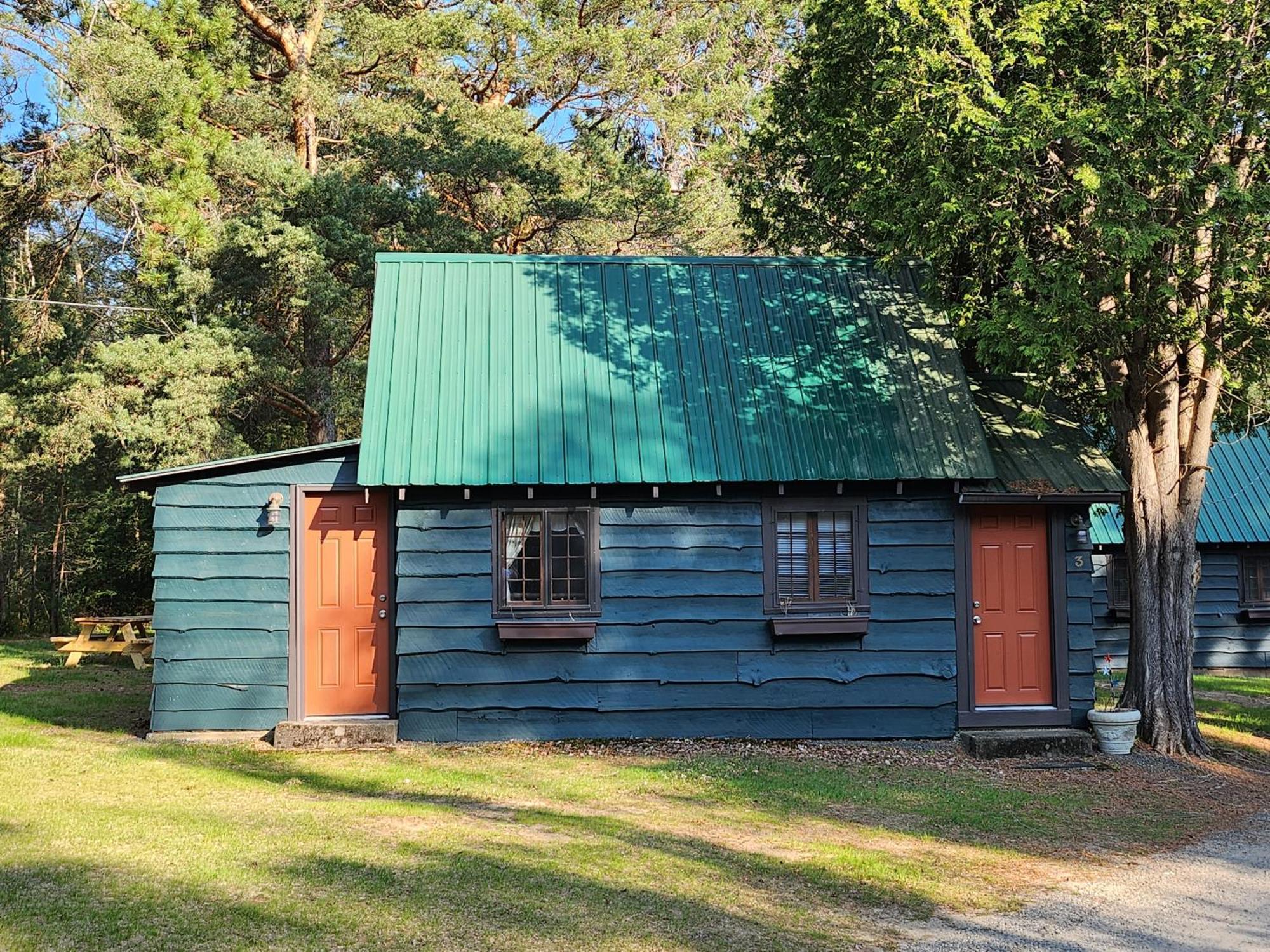 Moreno'S Adirondack Cabins Saranac Lake Buitenkant foto